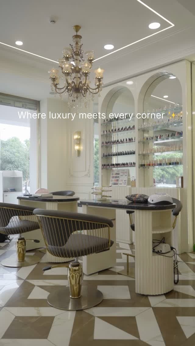 Salon & Beauty at Foot Spa Cafe